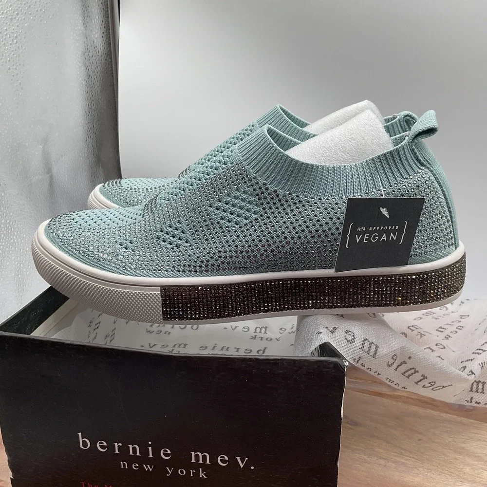 Bernie Mev New York Womens Mint Rhinestone Stretch Knit Slip On Sneakers Size 38